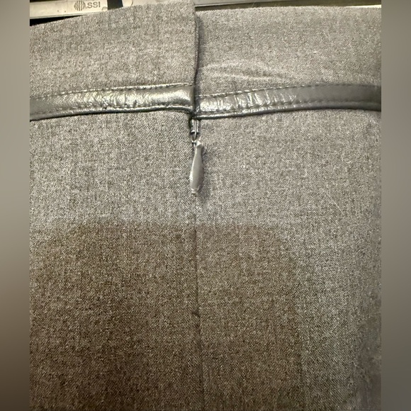 Style & Co Woman Plus Size 24W Pencil Skirt - Faux Leather Trim - Dry Cleaned - Picture 5 of 8